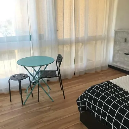 Appartement Cozy Loft Gare, Pompidou, Centre Congres, Muse *